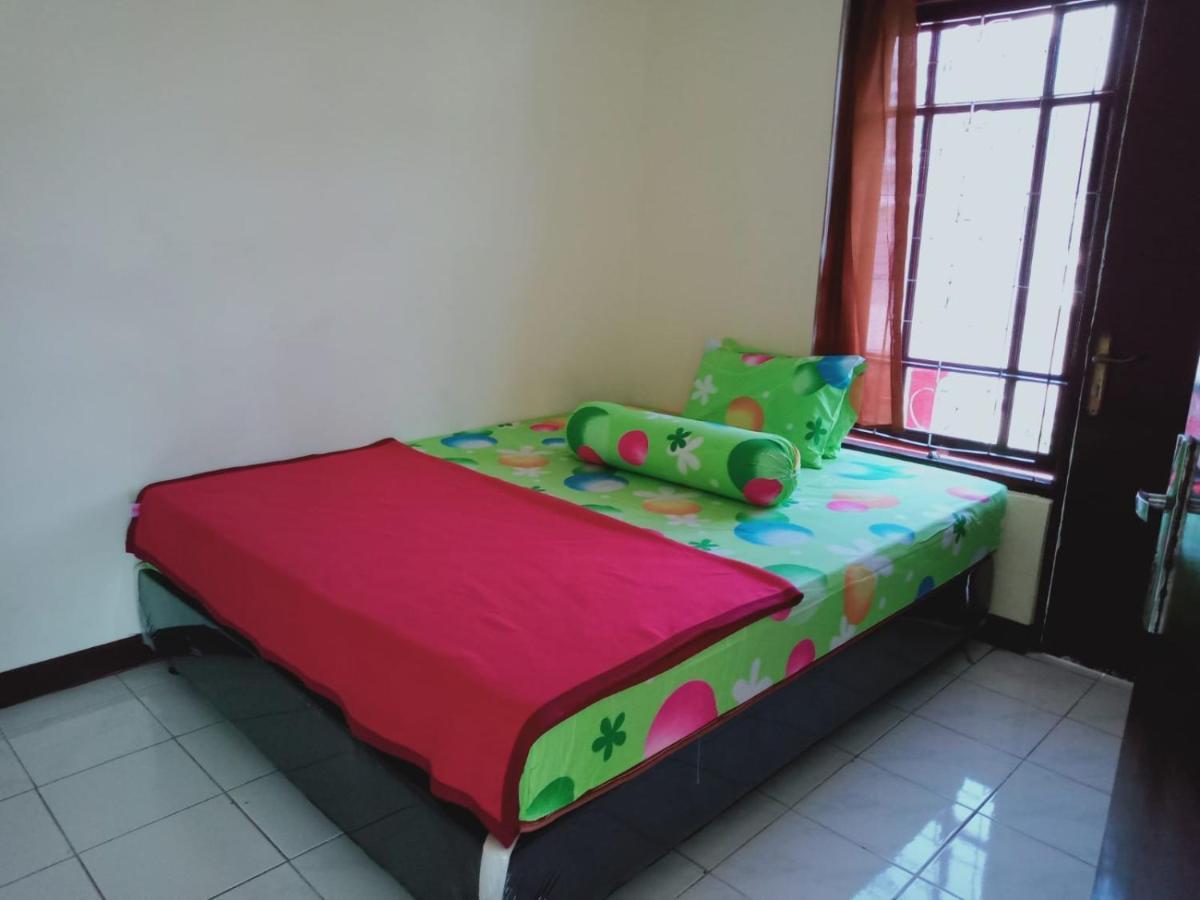 Sindanglaya Villa Musti Green Apple Cipanas المظهر الخارجي الصورة